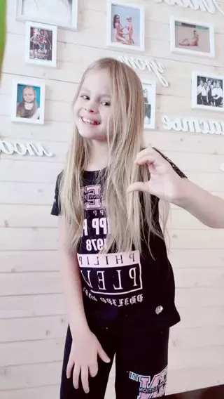 Милана старк Милана старк