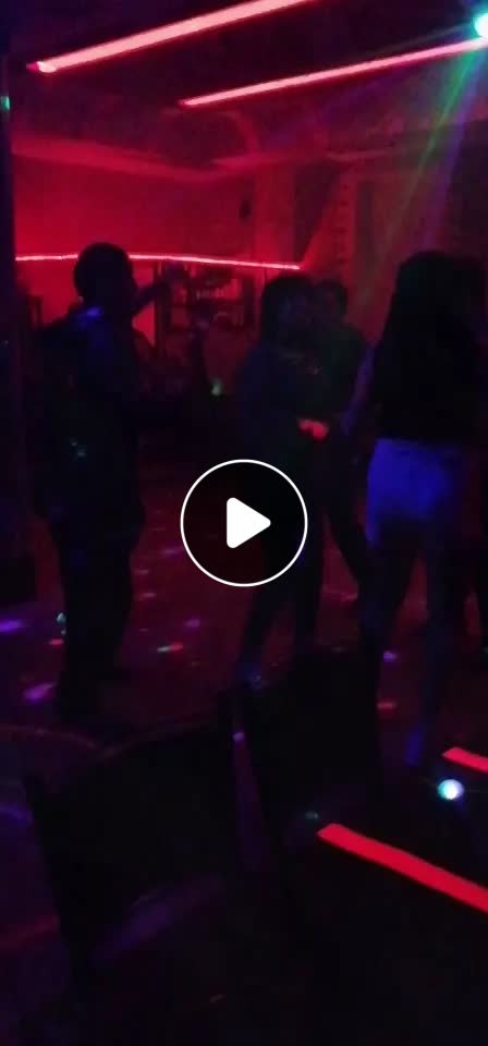 البحرين ديسكو بلياردو رقص البحرين ديسكو تقرير عن