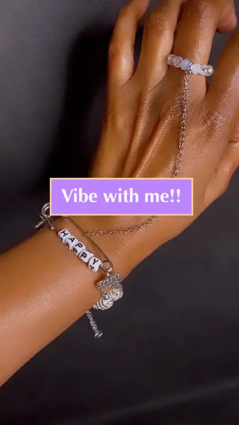 Vibe with me!!